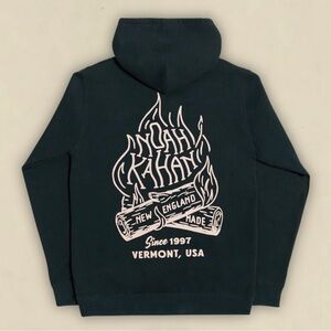 SOLD- NWOT Noah Kahan Campfire Graphic Hoodie Dark Green Size Large